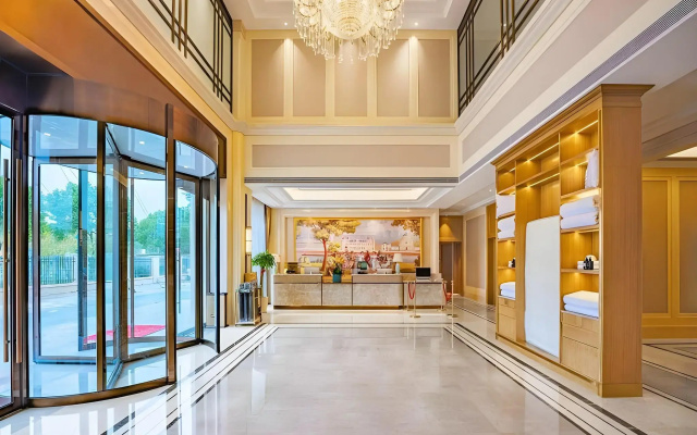 Vienna Hotel Shanghai Songjiang Film & TV Park