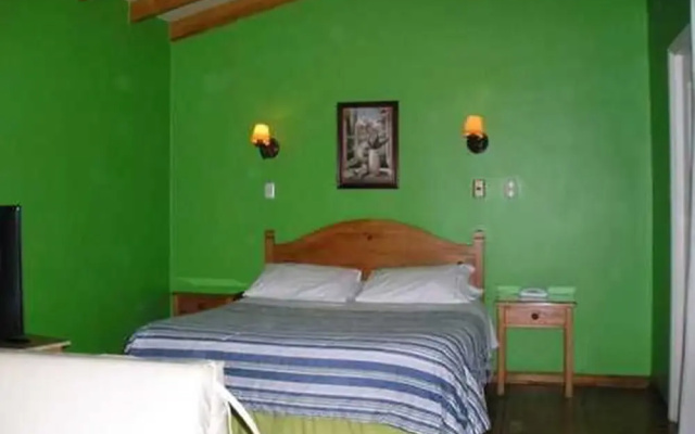 Hotelera Monteblanco Linares