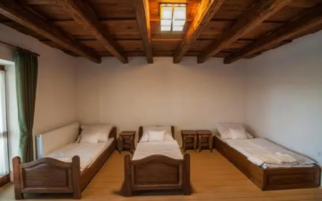 Zsirai Guest House