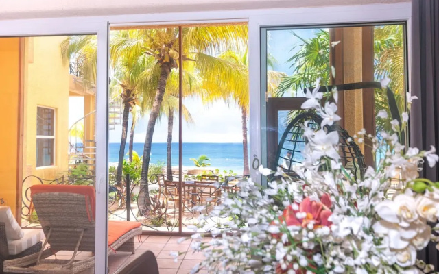Coral Sands #6 2 Bedroom Condo by RedAwning