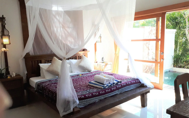 The Calmtree Bungalows