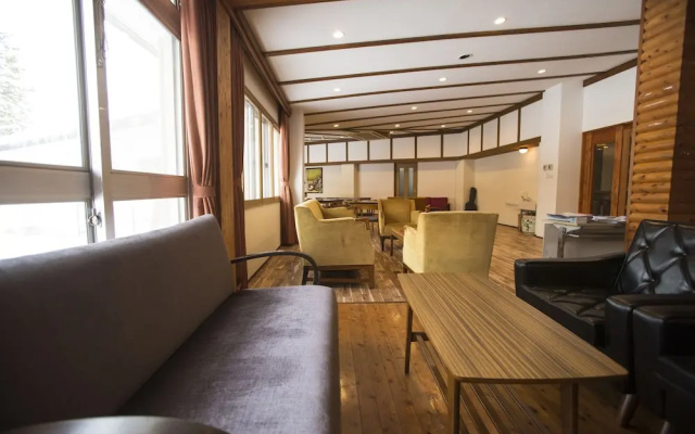 Nomad Hakuba