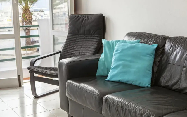 B77 - Im on Avenida Apartment in Lagos