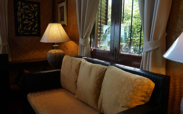 The Natives Samui Villa