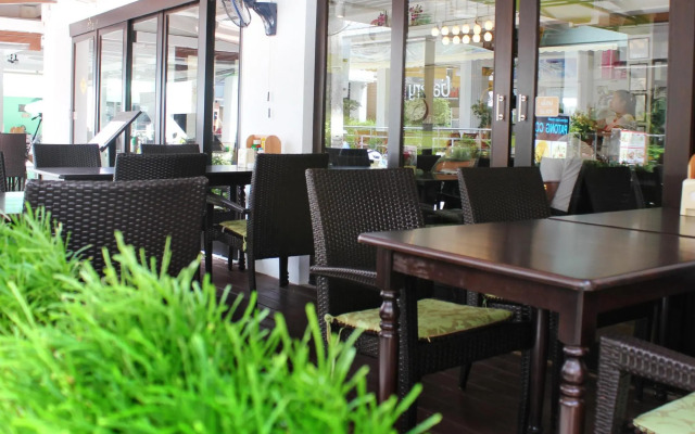 Отель My Hotel Phuket