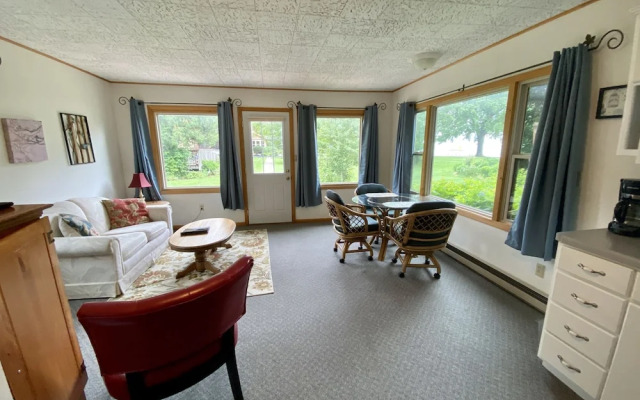 Peters Sunset Beach Resort