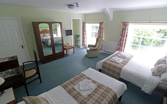 Plas Dolau Country Estate