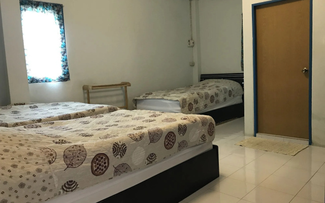 Kwan Phayao Lake House