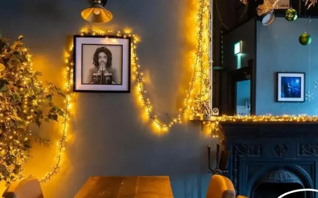 Brú Bar & Hostel