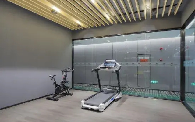 Sicheng International Hotel (Nanjing Railway Station Xuanwu Lake)