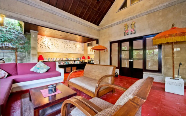 Nani Villa
