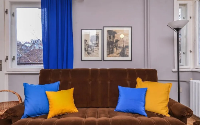 FM Economy 2-BDR Apartment - Next to Serdika Center