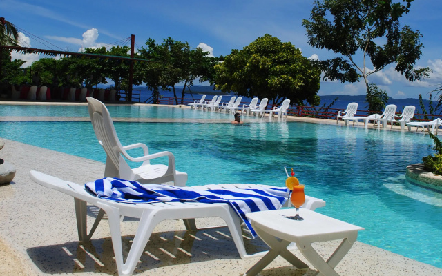 Almont Beach Resort