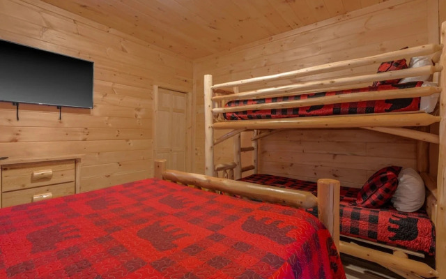 212 Misty Mountain View 4 Bedroom Cabin