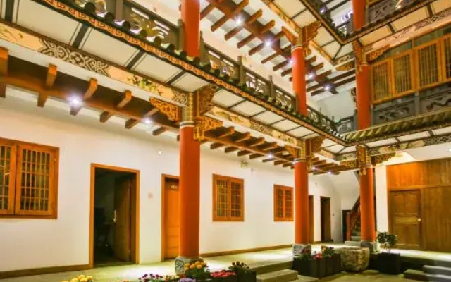 Dali Ancient City May Shenmu Inn