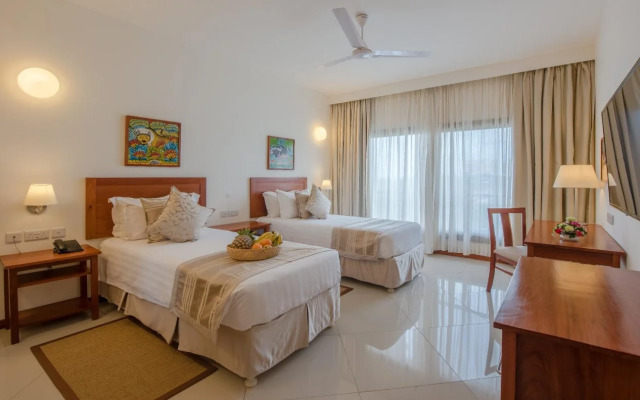Sea Cliff Court Hotel Luxury Apartments