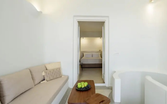 Aethria Villa