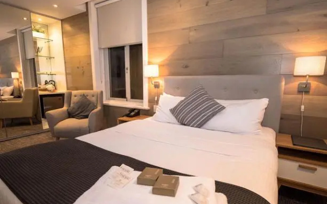 Crown Hotel Surry Hills