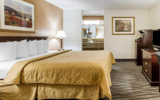 Executive Inn & Suites