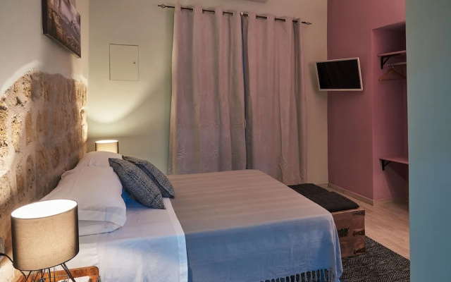 Megaride Apartment