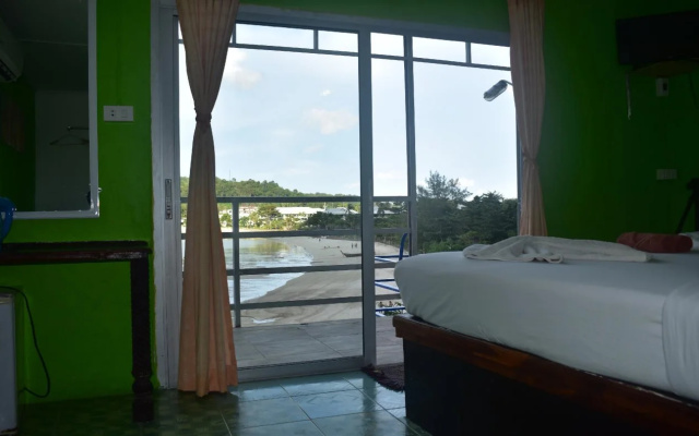 Phi Phi Beach Front Resort