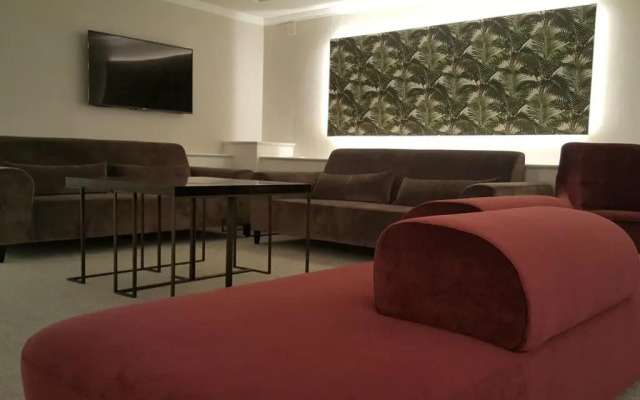 Acacia Suite