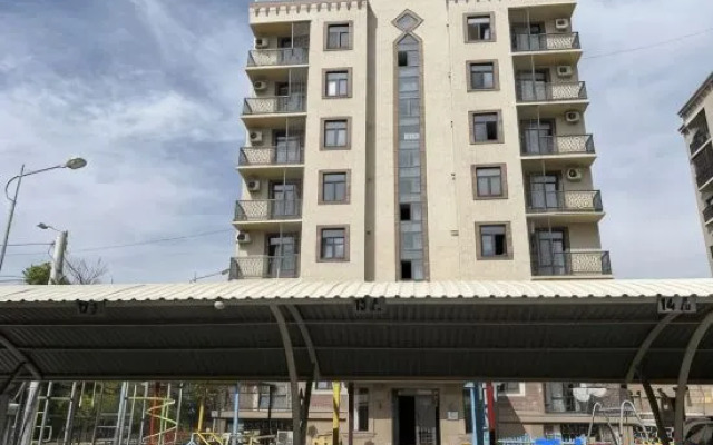 New Kamolon Tashkent RNB estate