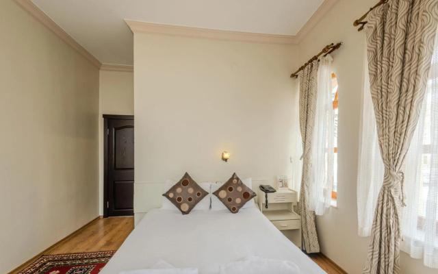 Akuzun Hotel
