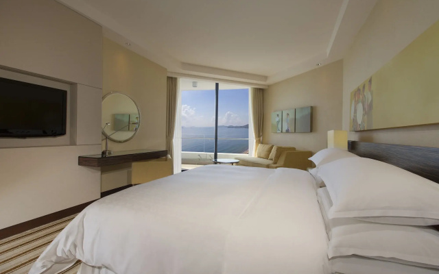 Sheraton Nha Trang Hotel & Spa