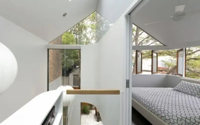 Stunning Family Home 5mins to CBD H332