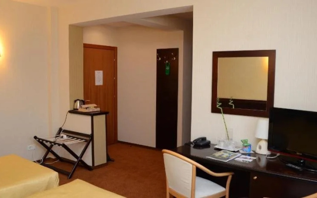 Hotel Dan