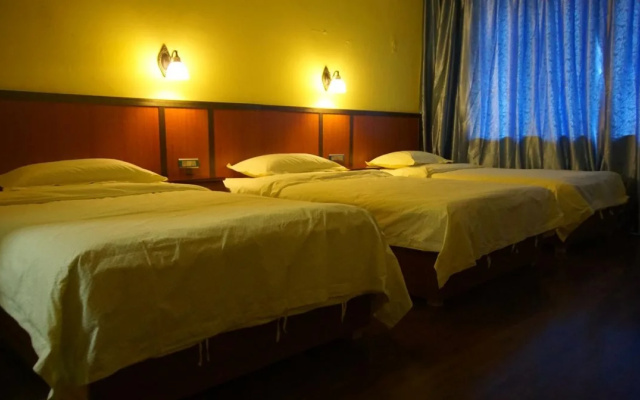 Backpackers Youth Hostel