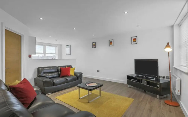UR STAY - Jewellery Apartments