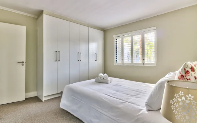 2 Bedroom Apartment in Century City