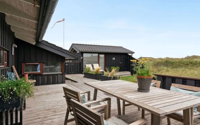 "Thorid" - 175m from the sea in NW Jutland