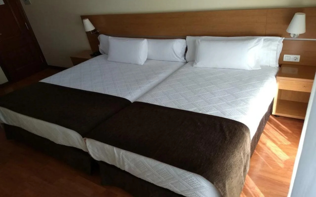 Hotel Avión Vigo