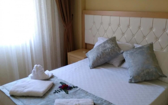 Convenient Hotel Room near Beach in Kusadasi