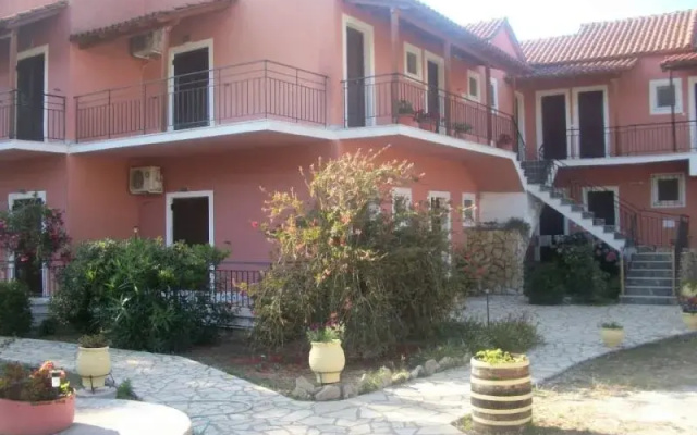 Vassilis Studio's