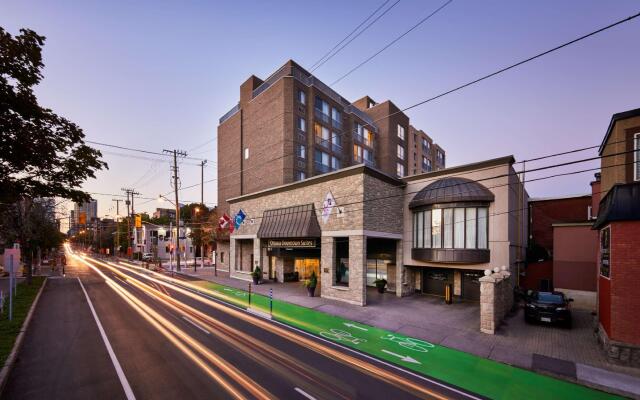 Отель Best Western Plus Victoria Park Suites Канада, Оттава - отзывы, цены и фото номеров - забронировать отель Best Western Plus Victoria Park Suites онлайн вид на фасад
