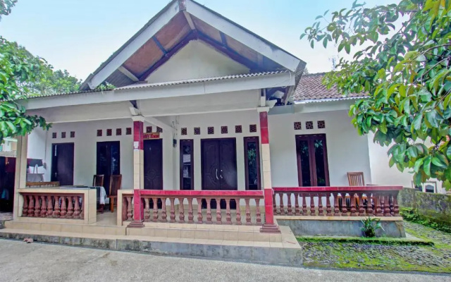 Hotel O Dani HomestayNearSesaot Lodge
