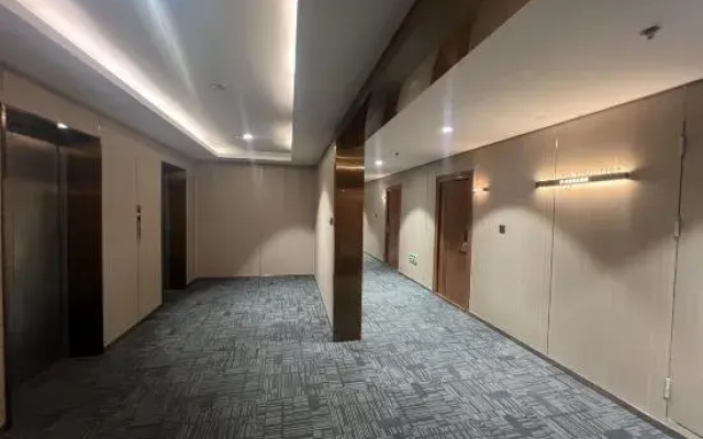 Modern Holiday Inn Fuzhou (Cangshan Wanda Branch)