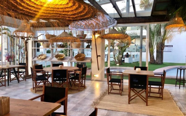 Soul Beach Hotel By Mc – Adults Recommended