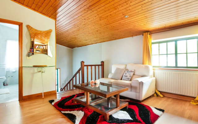 Spacious holiday home in Santiago de Compostela with pool