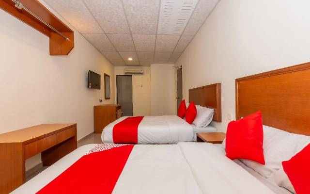 Hotel Bamboo By OYO Rooms