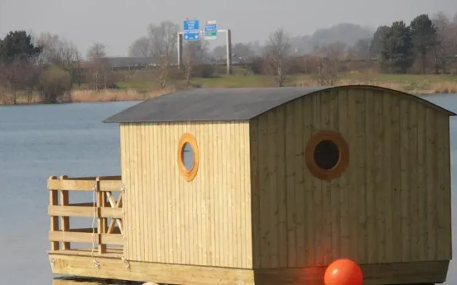 La Cabane sur lEau