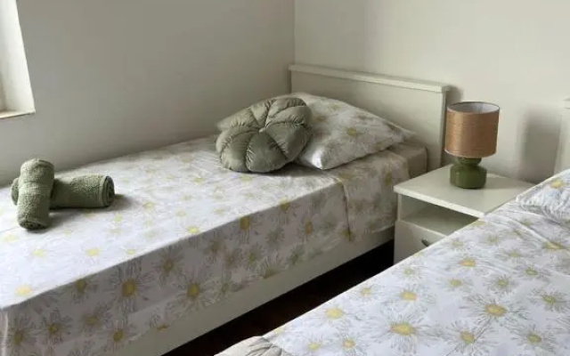Apartment Ivica - 50 m from sea