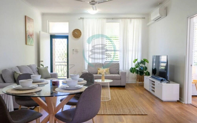 Nightcliff Nest - Stylish 2BR Apartment