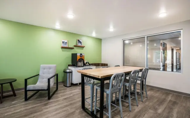 Woodspring Suites Littleton-South Denver