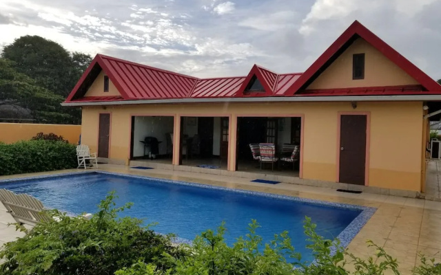 Tropi Isle villa