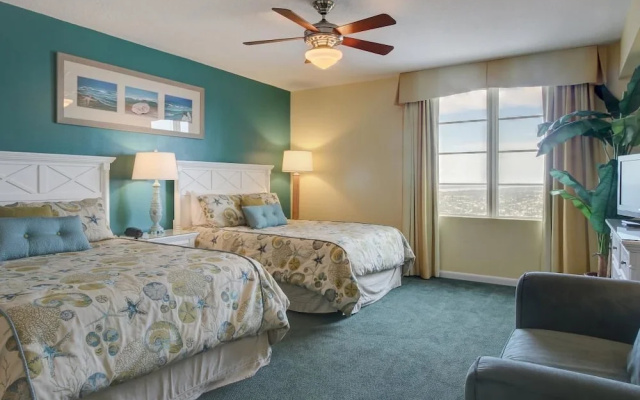 Ocean Walk 2430
